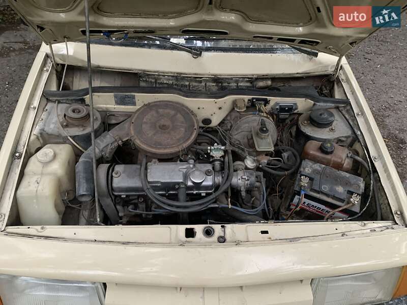 Хетчбек ВАЗ / Lada 2108 1985 в Тернополі