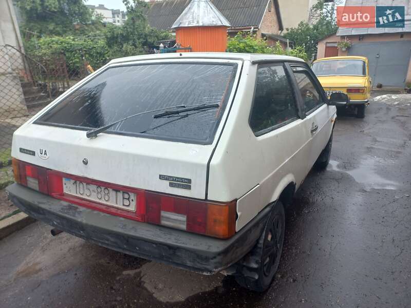 Хетчбек ВАЗ / Lada 2108 1989 в Львові