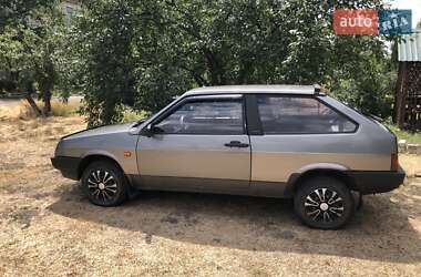 Хэтчбек ВАЗ 2108 1992 в 