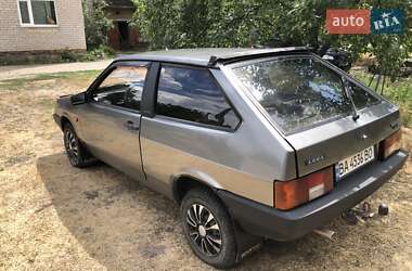 Хэтчбек ВАЗ 2108 1992 в 