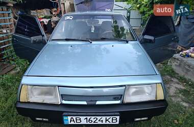 Хэтчбек ВАЗ 2108 1993 в 