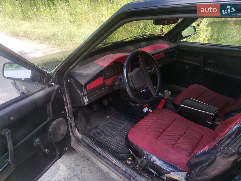Хетчбек ВАЗ / Lada 2108 1992 в Сумах