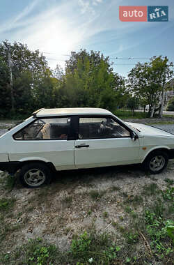 Хэтчбек ВАЗ 2108 1990 в 