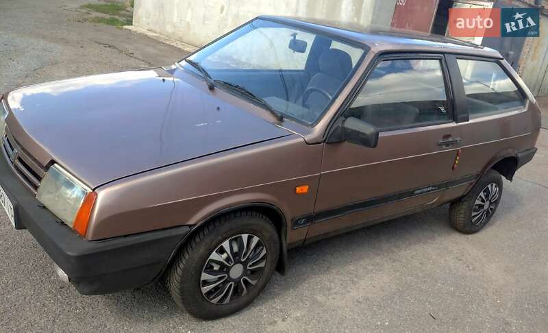 Хэтчбек ВАЗ / Lada 2108 1995 в Киеве фото 4 Хэтчбек ВАЗ / Lada 2108 1995 в Киеве