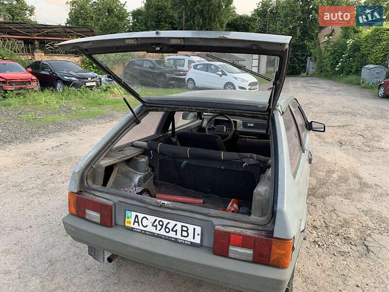 Хэтчбек ВАЗ / Lada 2108 1990 в Луцке
