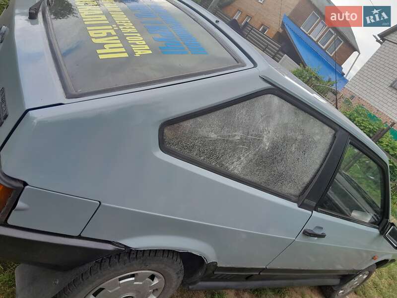 Хетчбек ВАЗ / Lada 2108 1987 в Чернігові