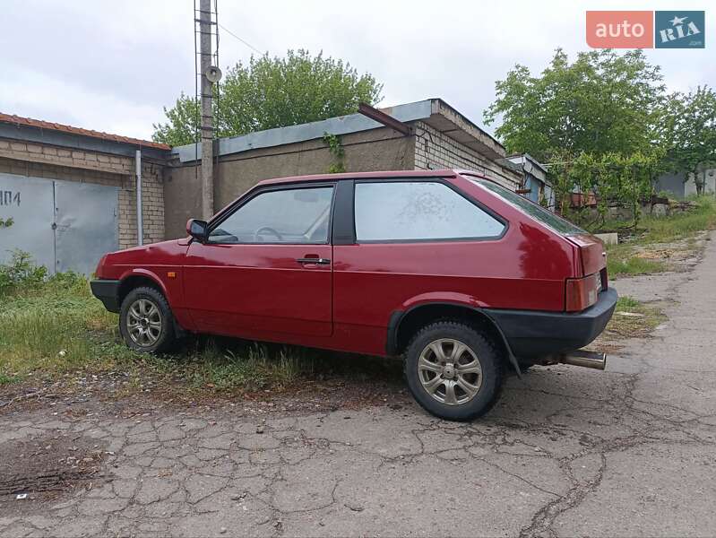 Хэтчбек ВАЗ / Lada 2108 1994 в Николаеве фото 6 Хэтчбек ВАЗ / Lada 2108 1994 в Николаеве