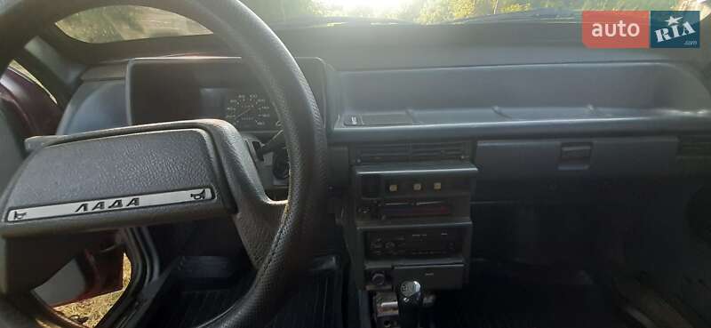 Хэтчбек ВАЗ / Lada 2108 1996 в Тростянце фото 4 Хэтчбек ВАЗ / Lada 2108 1996 в Тростянце