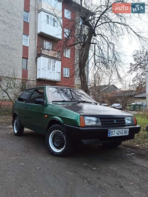 Хэтчбек ВАЗ / Lada 2108 1999 в Черновцах фото 6 Хэтчбек ВАЗ / Lada 2108 1999 в Черновцах