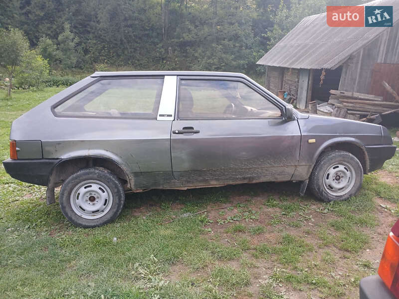 Хэтчбек ВАЗ / Lada 2108 1992 в Сколе фото 2 Хэтчбек ВАЗ / Lada 2108 1992 в Сколе