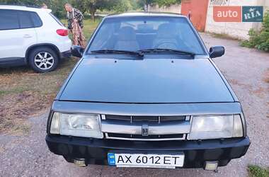 Хэтчбек ВАЗ 2108 1993 в Харькове