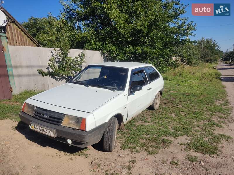 Хэтчбек ВАЗ / Lada 2108 1992 в Ольшанах фото 4 Хэтчбек ВАЗ / Lada 2108 1992 в Ольшанах
