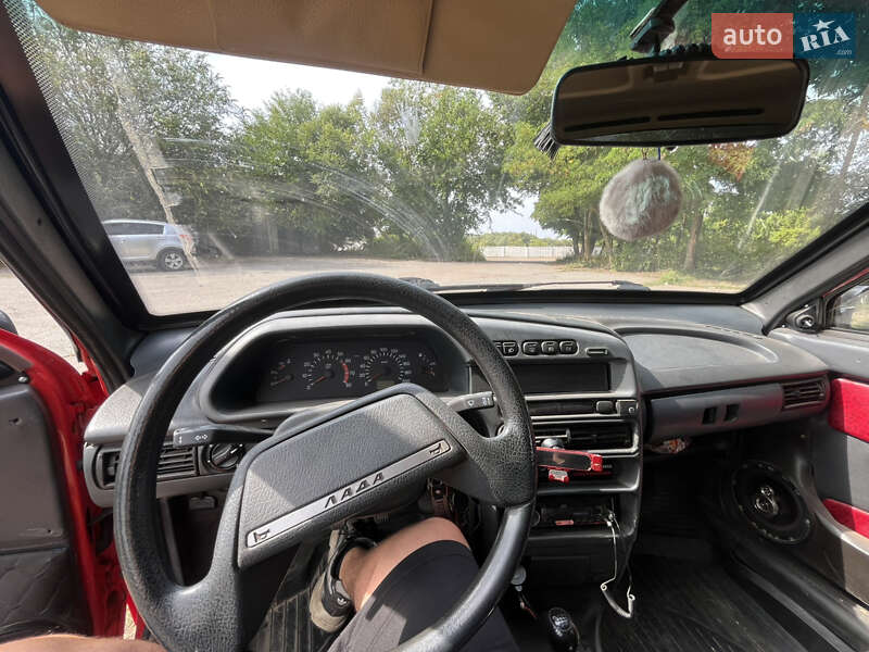 Хэтчбек ВАЗ / Lada 2108 1992 в Лубнах