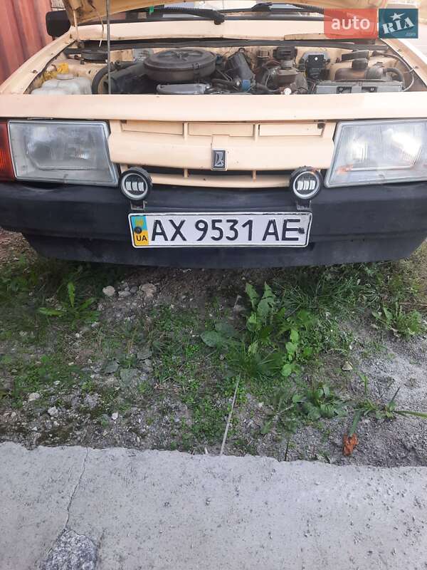 Хетчбек ВАЗ 2108 1986 в 