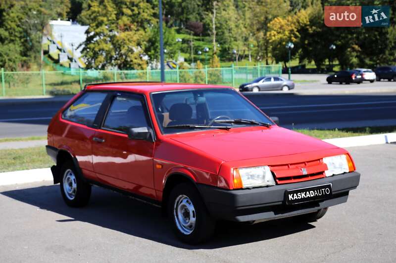 Хэтчбек ВАЗ / Lada 2108 1988 в Харькове