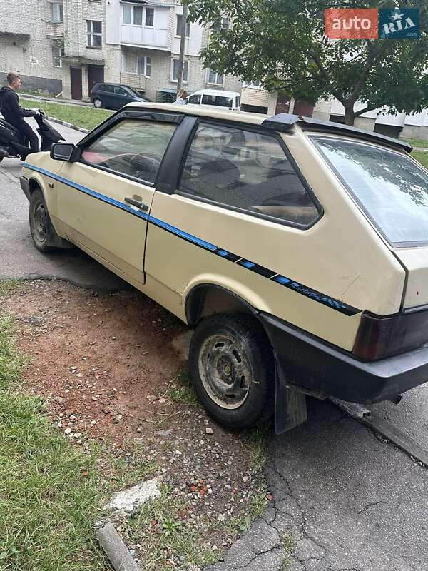 Хэтчбек ВАЗ / Lada 2108 1987 в Стрые