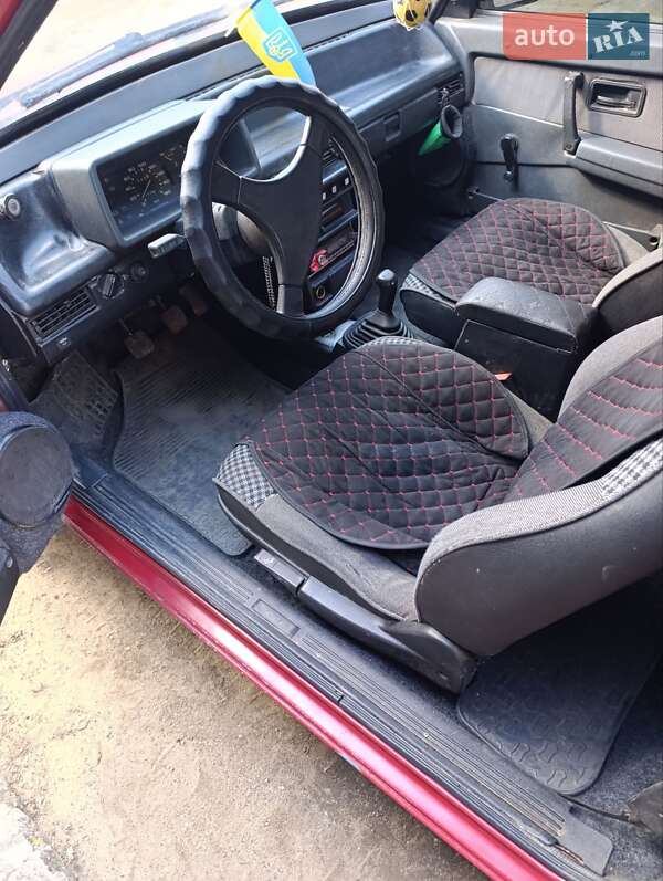 Хэтчбек ВАЗ / Lada 2108 1992 в Ширяево фото 3 Хэтчбек ВАЗ / Lada 2108 1992 в Ширяево