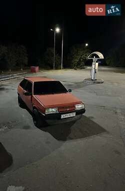 Хэтчбек ВАЗ 2108 1989 в 