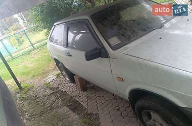 Хэтчбек ВАЗ 2108 1990 в Самборе