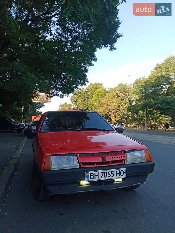 Хэтчбек ВАЗ / Lada 2108 1988 в Одессе