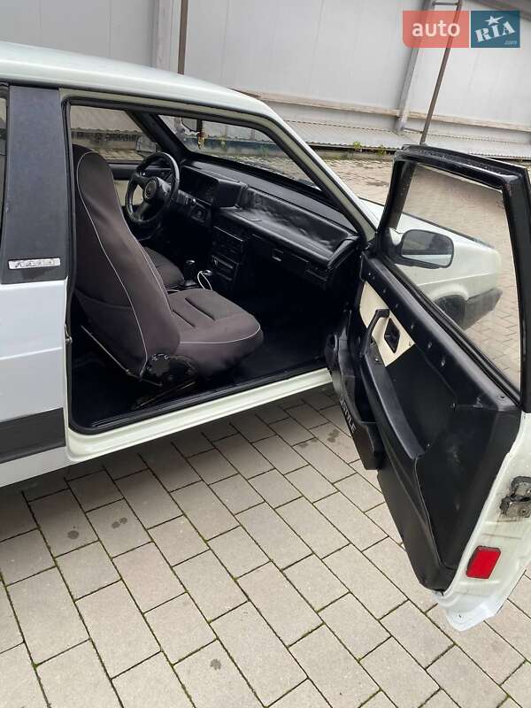 Хэтчбек ВАЗ / Lada 2108 1988 в Ивано-Франковске