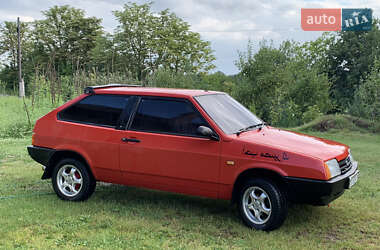 Хетчбек ВАЗ 2108 1987 в Вижниці