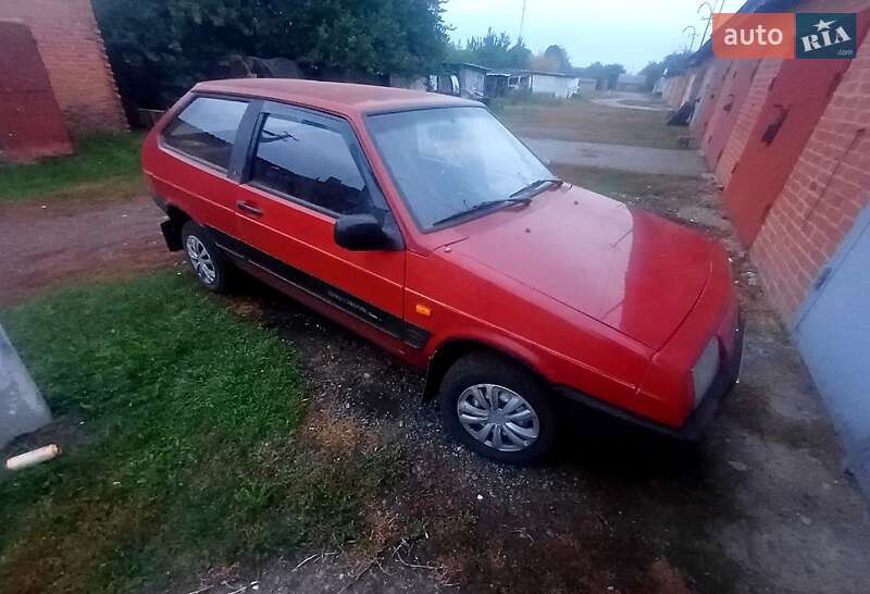 Хэтчбек ВАЗ / Lada 2108 1993 в Харькове