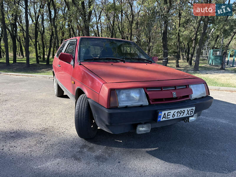 Хэтчбек ВАЗ 2108 1987 в 
