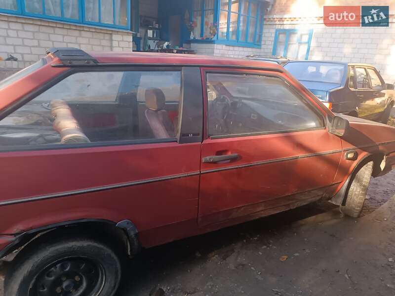 Хэтчбек ВАЗ / Lada 2108 1990 в Любаре