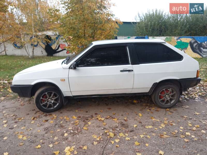 Хэтчбек ВАЗ / Lada 2108 1989 в Харькове фото 2 Хэтчбек ВАЗ / Lada 2108 1989 в Харькове