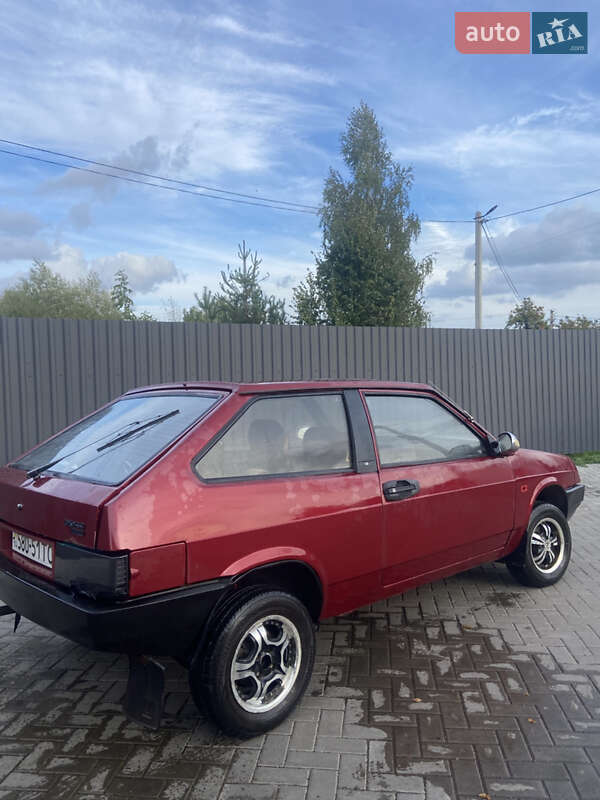 Хетчбек ВАЗ / Lada 2108 1988 в Львові фото 3 Хетчбек ВАЗ / Lada 2108 1988 в Львові