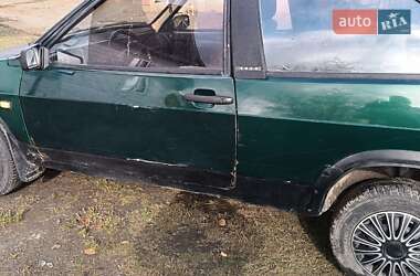 Хетчбек ВАЗ 2108 1986 в  фото 12 Хетчбек ВАЗ 2108 1986 в