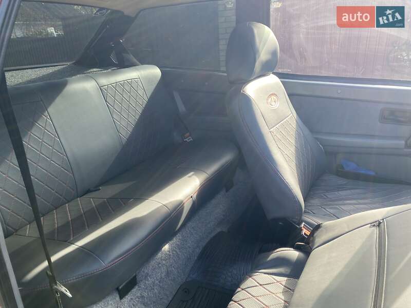 Хэтчбек ВАЗ / Lada 2108 1990 в Черновцах