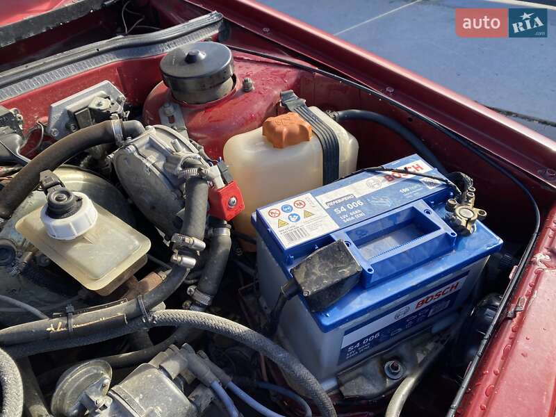 Хэтчбек ВАЗ / Lada 2108 1990 в Черновцах