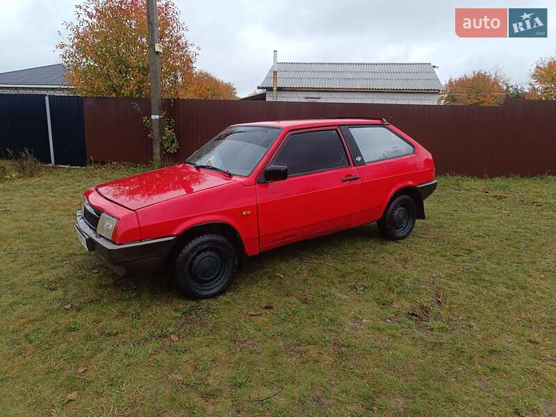 Хетчбек ВАЗ / Lada 2108 1987 в Ромнах фото 3 Хетчбек ВАЗ / Lada 2108 1987 в Ромнах