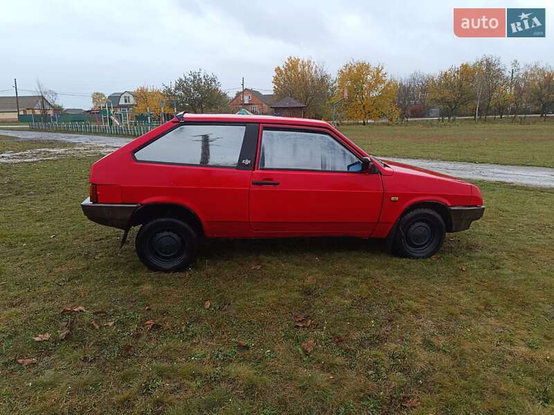 Хетчбек ВАЗ / Lada 2108 1987 в Ромнах фото 12 Хетчбек ВАЗ / Lada 2108 1987 в Ромнах