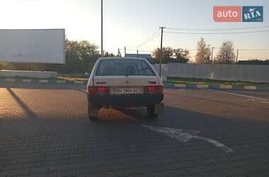 Хэтчбек ВАЗ 2108 1988 в  фото 5 Хэтчбек ВАЗ 2108 1988 в