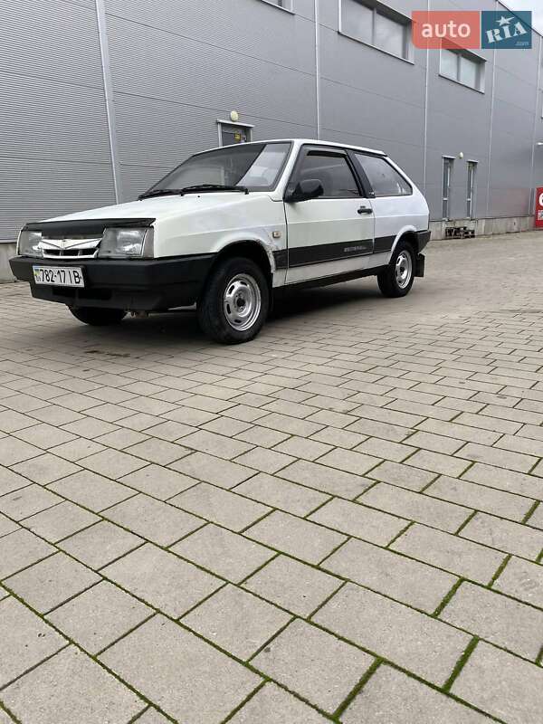 Хетчбек ВАЗ / Lada 2108 1988 в Івано-Франківську фото 12 Хетчбек ВАЗ / Lada 2108 1988 в Івано-Франківську