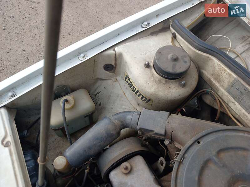 Хетчбек ВАЗ / Lada 2108 1987 в Великому Бурлуку фото 11 Хетчбек ВАЗ / Lada 2108 1987 в Великому Бурлуку