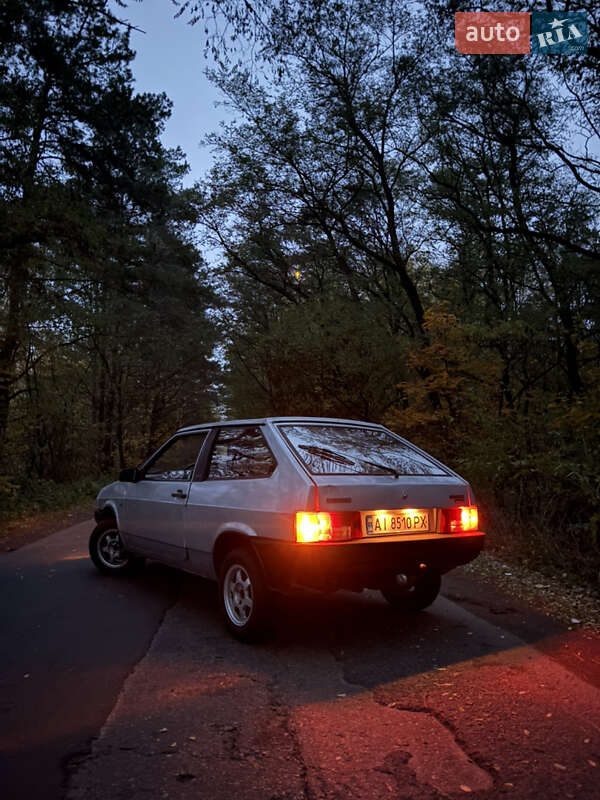 Хэтчбек ВАЗ / Lada 2108 1993 в Чернигове