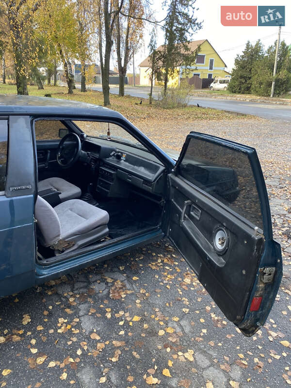 Хэтчбек ВАЗ / Lada 2108 1986 в Полтаве фото 7 Хэтчбек ВАЗ / Lada 2108 1986 в Полтаве