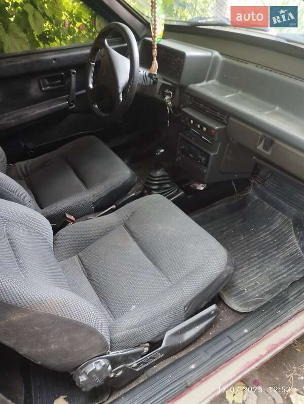 Хетчбек ВАЗ / Lada 2108 1988 в Ватутіному фото 4 Хетчбек ВАЗ / Lada 2108 1988 в Ватутіному