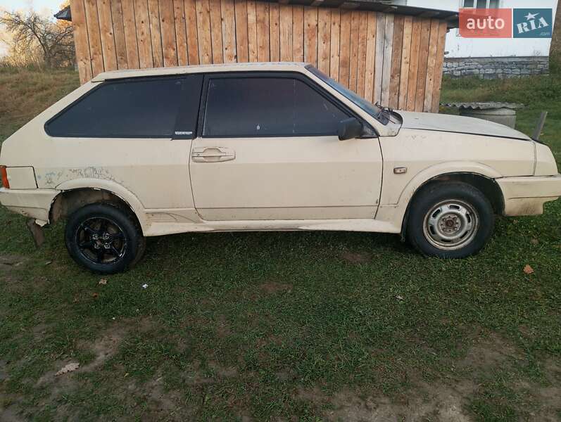 Хэтчбек ВАЗ / Lada 2108 1986 в Косове фото 6 Хэтчбек ВАЗ / Lada 2108 1986 в Косове