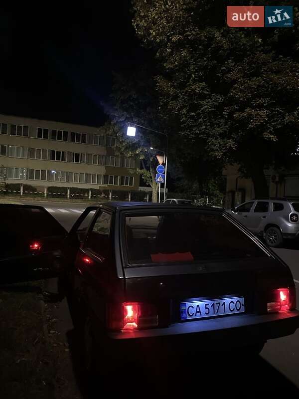 Хэтчбек ВАЗ / Lada 2108 1991 в Черкассах фото 5 Хэтчбек ВАЗ / Lada 2108 1991 в Черкассах