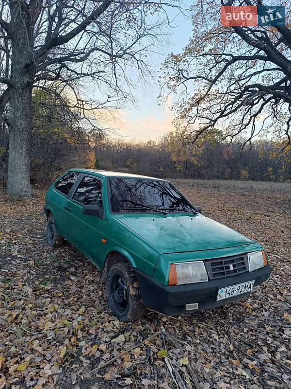 Хэтчбек ВАЗ / Lada 2108 1987 в Умани фото Хэтчбек ВАЗ / Lada 2108 1987 в Умани