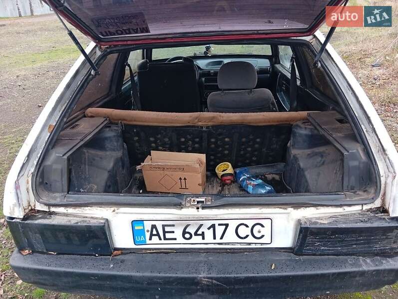 Хетчбек ВАЗ / Lada 2108 1986 в Дніпрі фото 5 Хетчбек ВАЗ / Lada 2108 1986 в Дніпрі