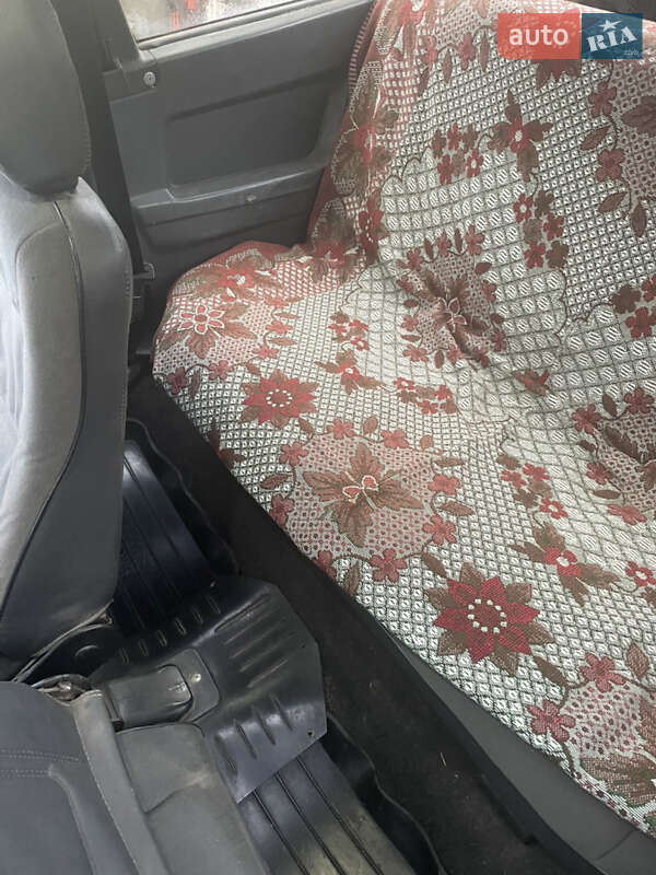 Хетчбек ВАЗ / Lada 2108 1991 в Чернівцях фото 6 Хетчбек ВАЗ / Lada 2108 1991 в Чернівцях