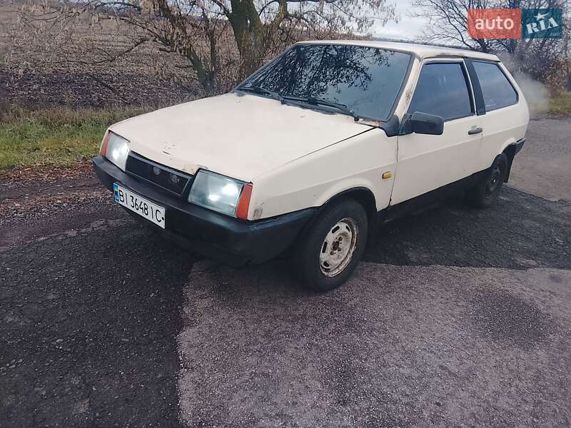 Хэтчбек ВАЗ / Lada 2108 1987 в Чутове фото 2 Хэтчбек ВАЗ / Lada 2108 1987 в Чутове