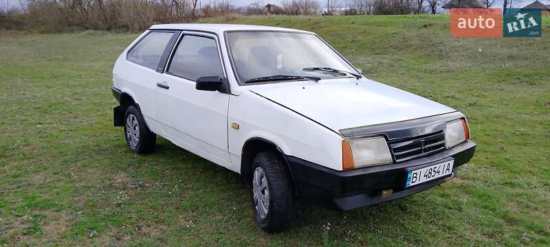 Хэтчбек ВАЗ / Lada 2108 1997 в Полтаве фото 3 Хэтчбек ВАЗ / Lada 2108 1997 в Полтаве
