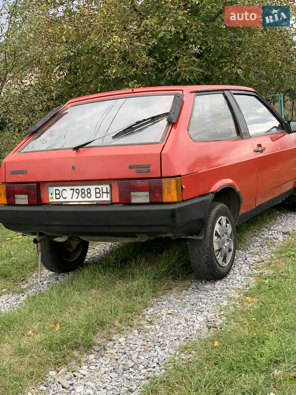 Хэтчбек ВАЗ / Lada 2108 1987 в Яворове фото 3 Хэтчбек ВАЗ / Lada 2108 1987 в Яворове